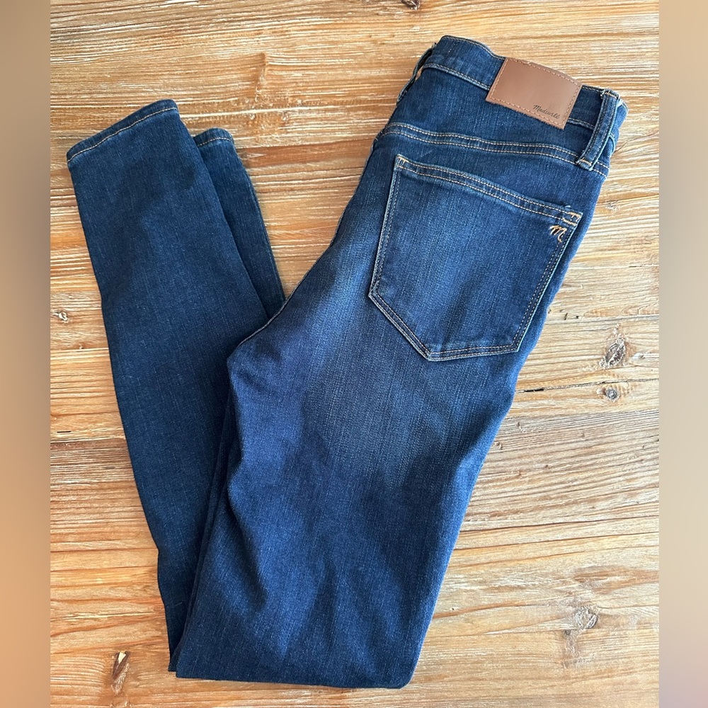 NEW. Madewell jeans skinny sz 27, fit like a 25